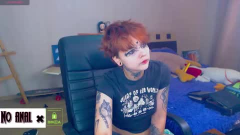 Anessa  online show from January 18, 2026, 10:02 pm