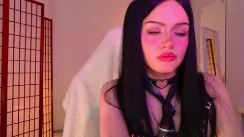 Snapshot of dark_diva chatting on June 15, 2026, 9:39 pm Diva online show from June 15, 2026, 9:39 pm