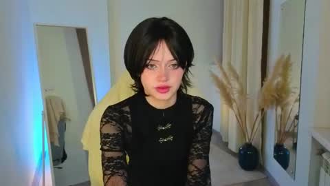 Snapshot of dark_diva chatting on July 9, 2026, 9:08 pm Diva online show from July 9, 2026, 9:08 pm