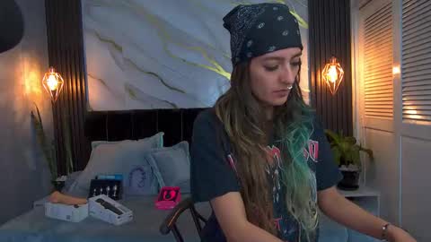 Snapshot of dark_dominika chatting on May 21, 2026, 1:07 pm dark_dominika online show from May 21, 2026, 1:07 pm