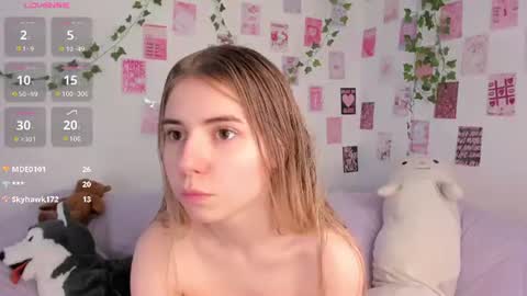 Snapshot of dark_ester chatting on June 21, 2026, 10:07 am Ester online show from June 21, 2026, 10:07 am
