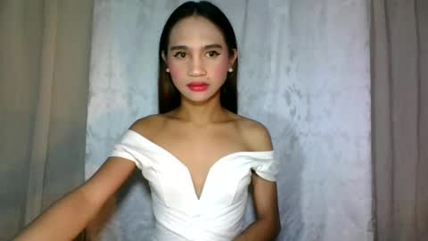 LIANNA online show from December 25, 2024, 2:14 am