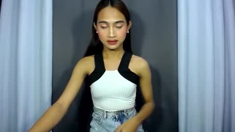 LIANNA online show from January 6, 2026, 10:52 am