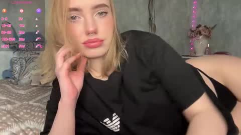 Darkside online show from October 14, 2025, 8:15 am