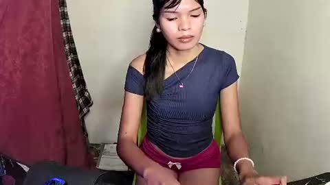 Snapshot of darkberrybabe chatting on December 14, 2025, 12:05 am Kay online show from December 14, 2025, 12:05 am