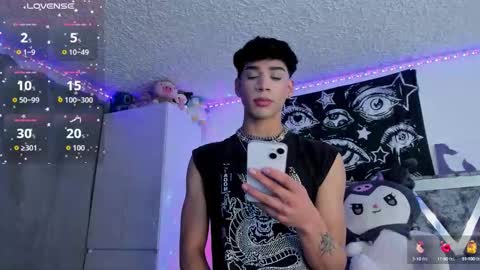 Snapshot of darkboy26_ chatting on September 8, 2025, 10:09 pm Blake online show from September 8, 2025, 10:09 pm