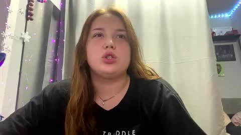 darkcharm1 online show from November 27, 2025, 5:37 pm