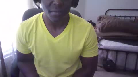 Snapshot of darkchocolat_lover chatting on February 22, 2025, 3:47 pm DarkChocolat Lover online show from February 22, 2025, 3:47 pm