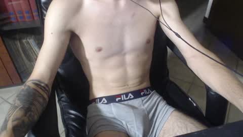 Snapshot of darkitalianguy chatting on July 15, 2026, 10:04 pm darkitalianguy online show from July 15, 2026, 10:04 pm