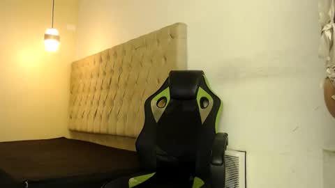 Snapshot of darkknightx01 chatting on October 31, 2025, 1:17 am darkknightx01 online show from October 31, 2025, 1:17 am