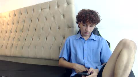 Snapshot of darkknightx01 chatting on November 5, 2025, 1:38 am darkknightx01 online show from November 5, 2025, 1:38 am