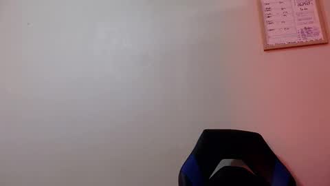 Snapshot of darkkras chatting on March 11, 2025, 11:01 am Darkkras online show from March 11, 2025, 11:01 am