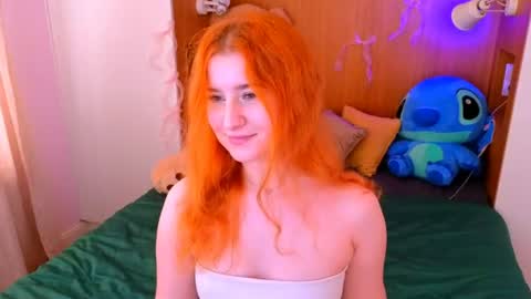 Snapshot of darkmoon____ chatting on July 27, 2026, 2:02 pm darkmoon____ online show from July 27, 2026, 2:02 pm