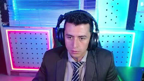 DARKO0717 online show from February 5, 2026, 4:11 pm