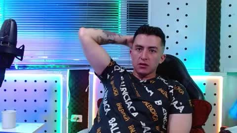 DARKO0717 online show from April 13, 2026, 12:49 am