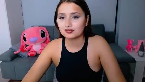 Snapshot of darksidelove_ chatting on May 27, 2026, 4:15 pm Amelie online show from May 27, 2026, 4:15 pm