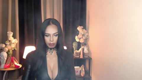 HAPPY BIRTHDAY MISTRESS MADRIANA online show from January 4, 2025, 11:22 am