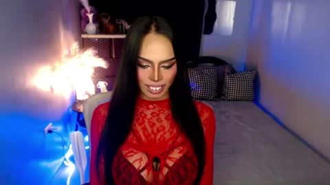 Snapshot of darksoul_mistress chatting on June 13, 2026, 9:51 am HAPPY BIRTHDAY MISTRESS MADRIANA online show from June 13, 2026, 9:51 am