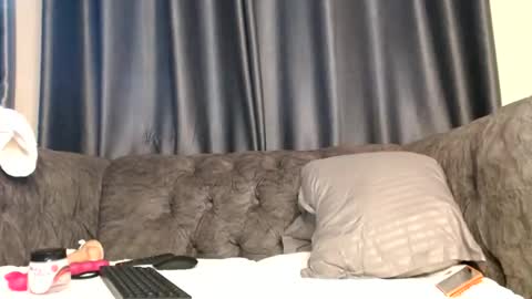 darktanqueen online show from November 13, 2025, 3:05 am