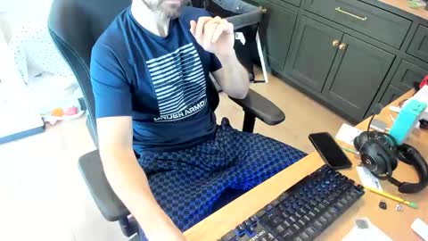Snapshot of darkthoughtsahead chatting on January 13, 2026, 7:08 pm darkthoughtsahead online show from January 13, 2026, 7:08 pm