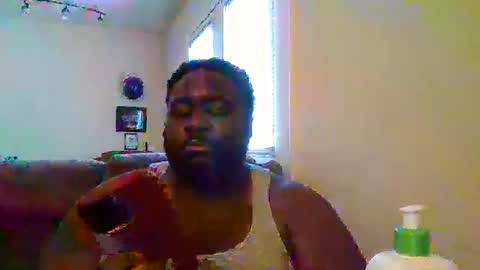 darkwhiskeysipper689 online show from April 7, 2026, 6:08 pm