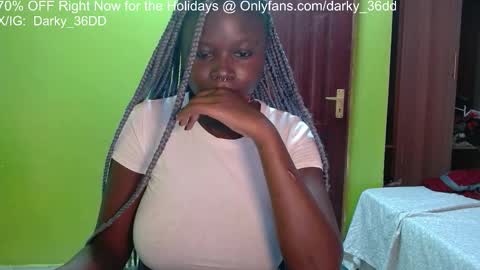 Snapshot of darky_36dd chatting on February 17, 2026, 11:07 am exclusive sexual content -- IGTwitterX darky 32dd online show from February 17, 2026, 11:07 am