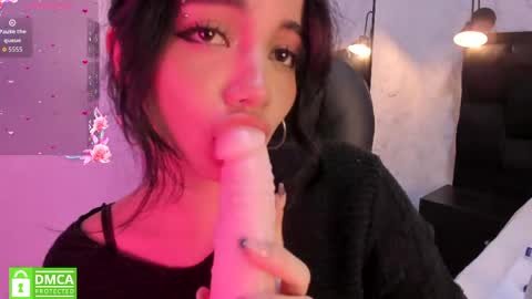 Snapshot of darky_doll chatting on April 27, 2026, 2:42 am Darky Doll online show from April 27, 2026, 2:42 am