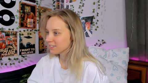 lina online show from December 14, 2024, 8:40 pm