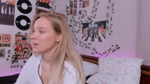 lina online show from December 16, 2024, 11:28 pm