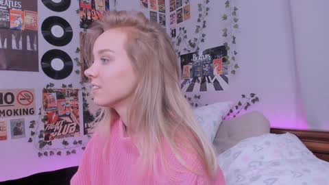 lina online show from December 17, 2024, 11:49 pm