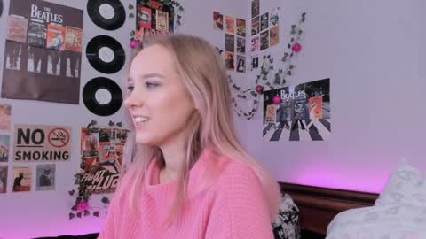 lina online show from January 6, 2025, 2:15 am