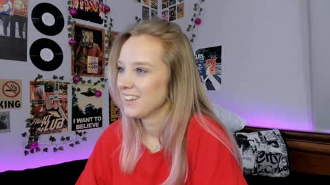 lina online show from January 9, 2025, 3:04 am