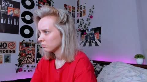 lina online show from January 16, 2025, 8:25 pm