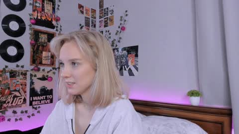 lina online show from January 18, 2025, 11:33 pm