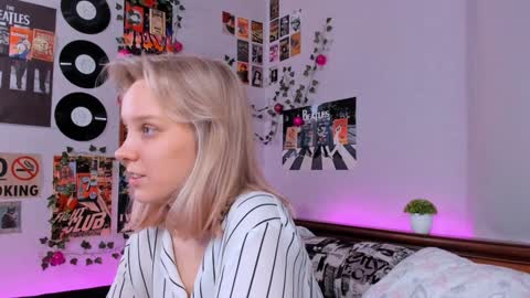 lina online show from January 20, 2025, 8:40 pm