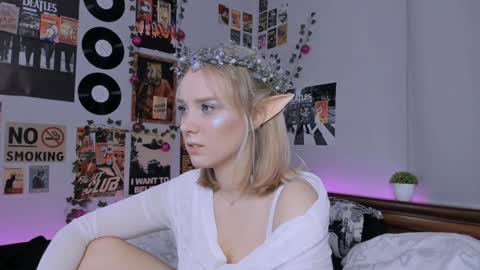 lina online show from January 25, 2025, 11:43 pm