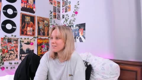 lina online show from February 12, 2025, 11:30 pm