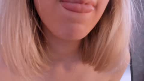 lina online show from February 20, 2025, 2:29 am