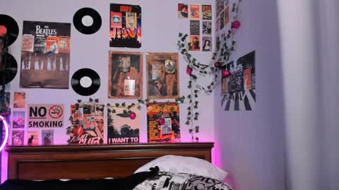 lina online show from March 7, 2025, 2:46 am