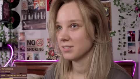 lina online show from October 9, 2025, 9:35 pm