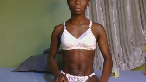 Snapshot of darling_dee chatting on December 20, 2025, 11:28 am darling_dee online show from December 20, 2025, 11:28 am