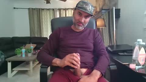 Snapshot of darryl43321 chatting on June 6, 2026, 8:24 pm darryl43321 online show from June 6, 2026, 8:24 pm