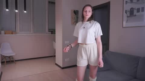 Dasha online show from April 18, 2026, 7:58 pm