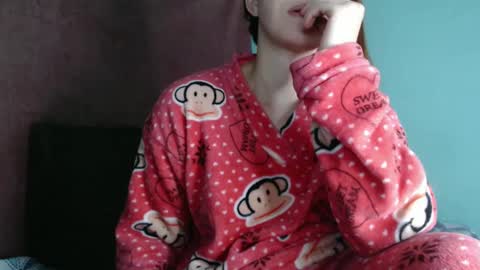 Snapshot of dasne19 chatting on February 25, 2025, 2:03 am Dafne online show from February 25, 2025, 2:03 am