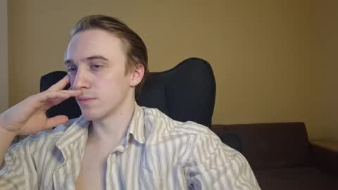 datalian online show from March 15, 2026, 11:38 am