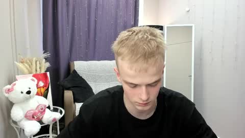 Snapshot of dattouz chatting on April 7, 2026, 8:37 am Jossif online show from April 7, 2026, 8:37 am