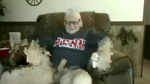 Snapshot of dave571960 chatting on May 14, 2026, 10:33 am dave571960 online show from May 14, 2026, 10:33 am