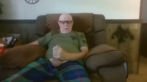dave571960 online show from July 19, 2026, 10:41 am