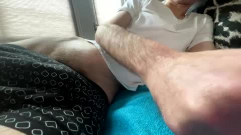 Snapshot of dave76b chatting on February 3, 2025, 3:38 pm dave76b online show from February 3, 2025, 3:38 pm