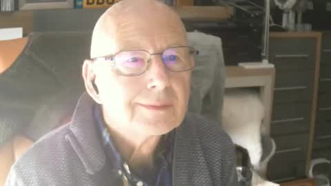 Snapshot of dave9569a chatting on October 2, 2025, 1:07 pm dave9569a online show from October 2, 2025, 1:07 pm